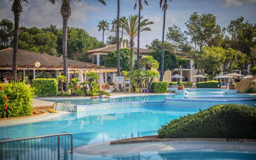 Blau colonia pool 6